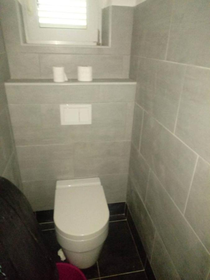 Apartmani Ketryn 크리크베니카 외부 사진